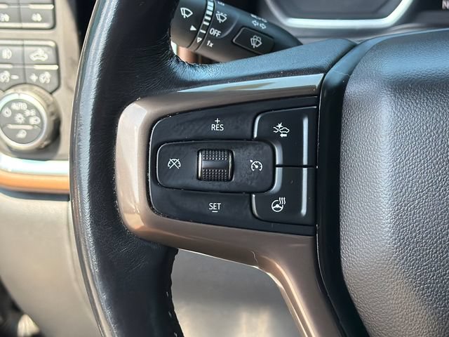 Used 2020 Chevrolet Silverado 1500 High Country w/ Technology Package AWD/4WD image 26