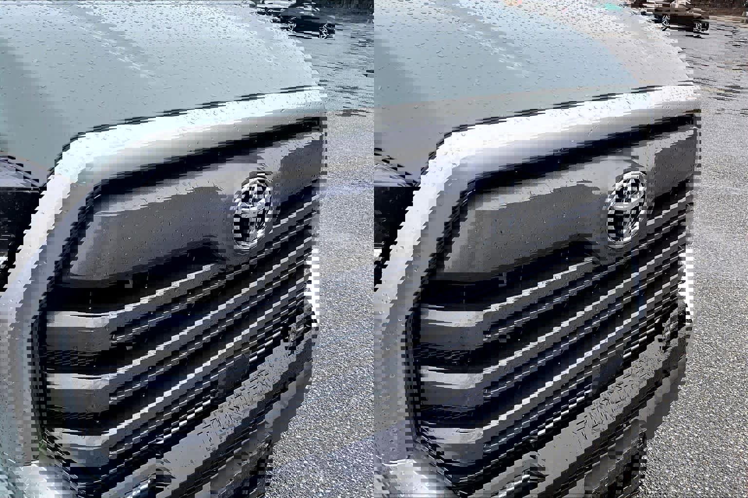 Used 2025 Toyota Tundra Limited image 30