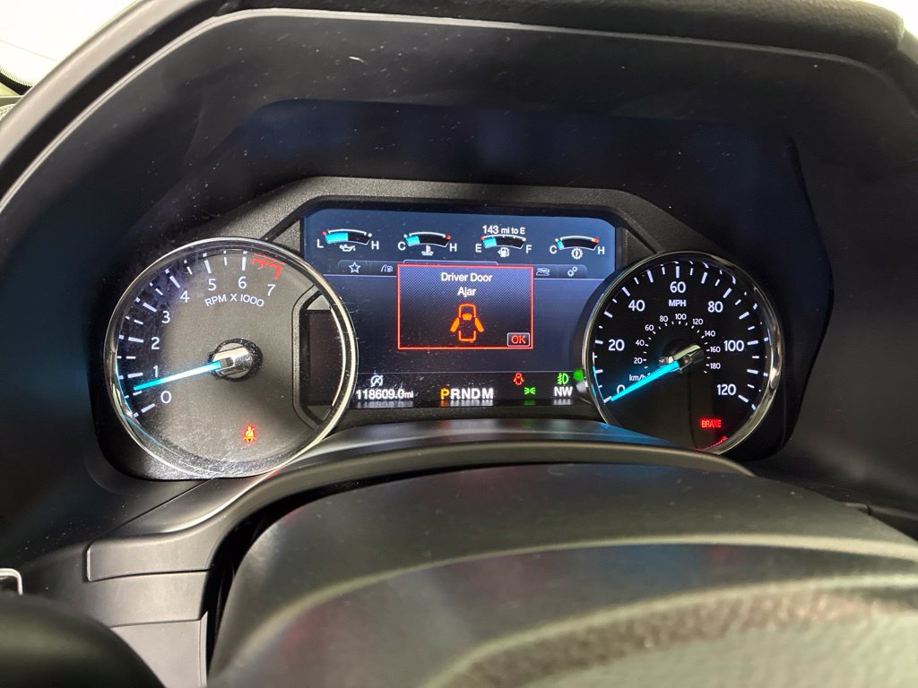 Used 2019 Ford Expedition Max Platinum RWD image 15