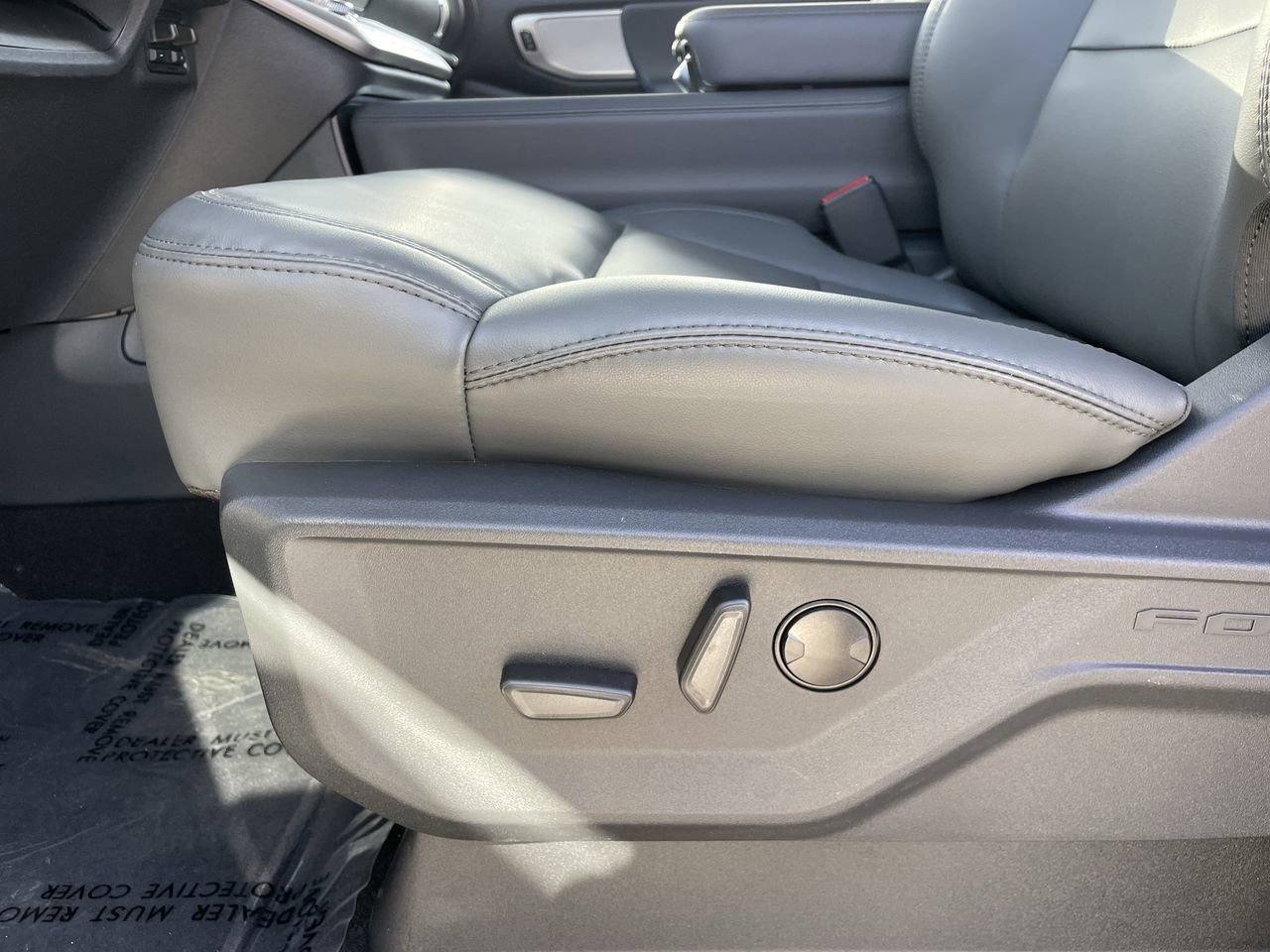 New 2026 Ford Expedition Active RWD image 23