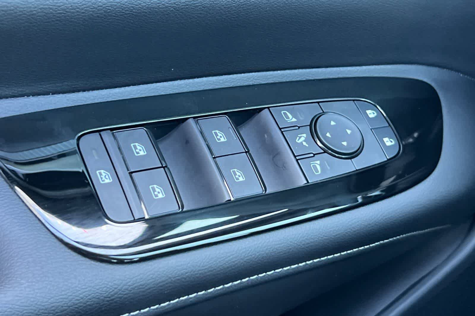 New 2026 Nissan Murano Platinum AWD/4WD image 14