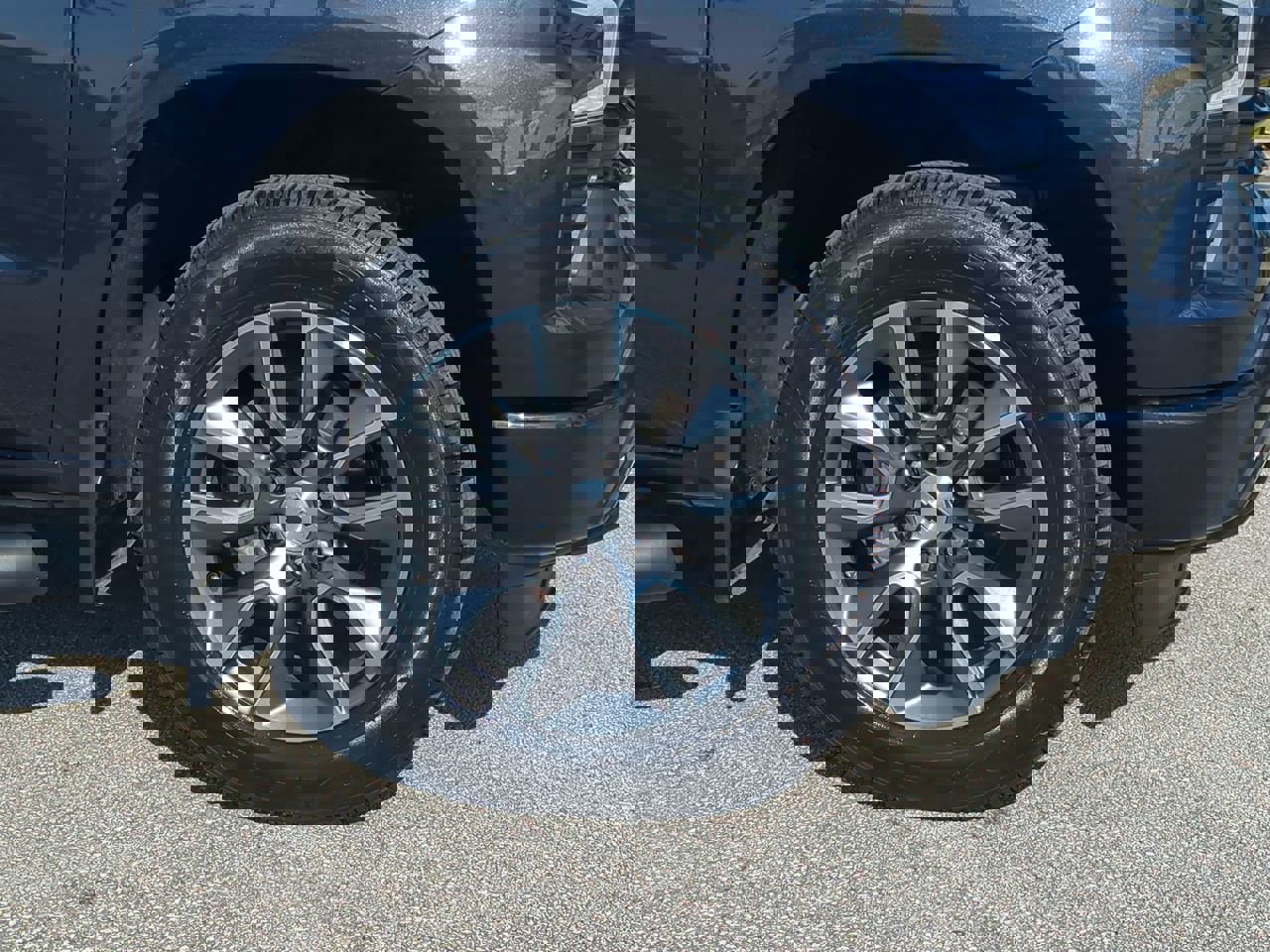 Used 2023 Chevrolet Silverado 1500 RST image 10