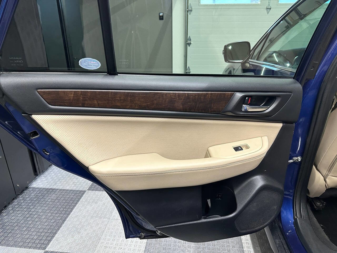 Used 2017 Subaru Outback 2.5i Limited image 17