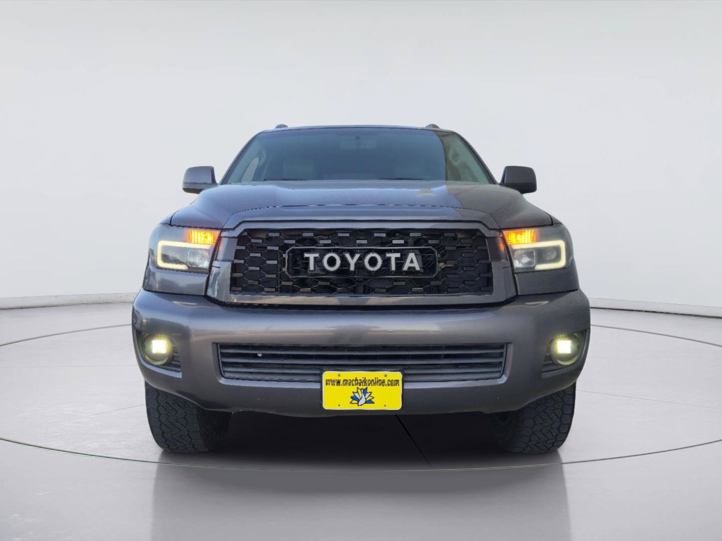 Used 2015 Toyota Sequoia Limited RWD image 8