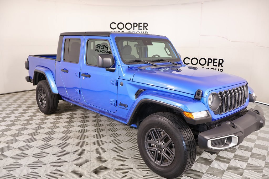 Used 2024 Jeep Gladiator Sport