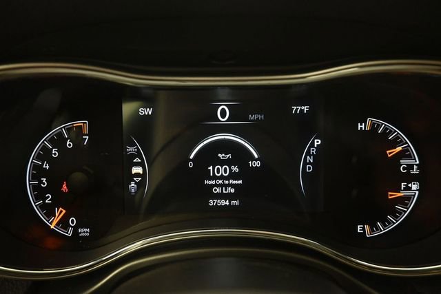 Used 2021 Jeep Grand Cherokee Laredo X AWD/4WD image 28