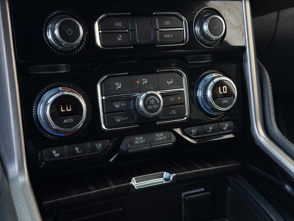 Used 2022 GMC Yukon Denali AWD/4WD image 20