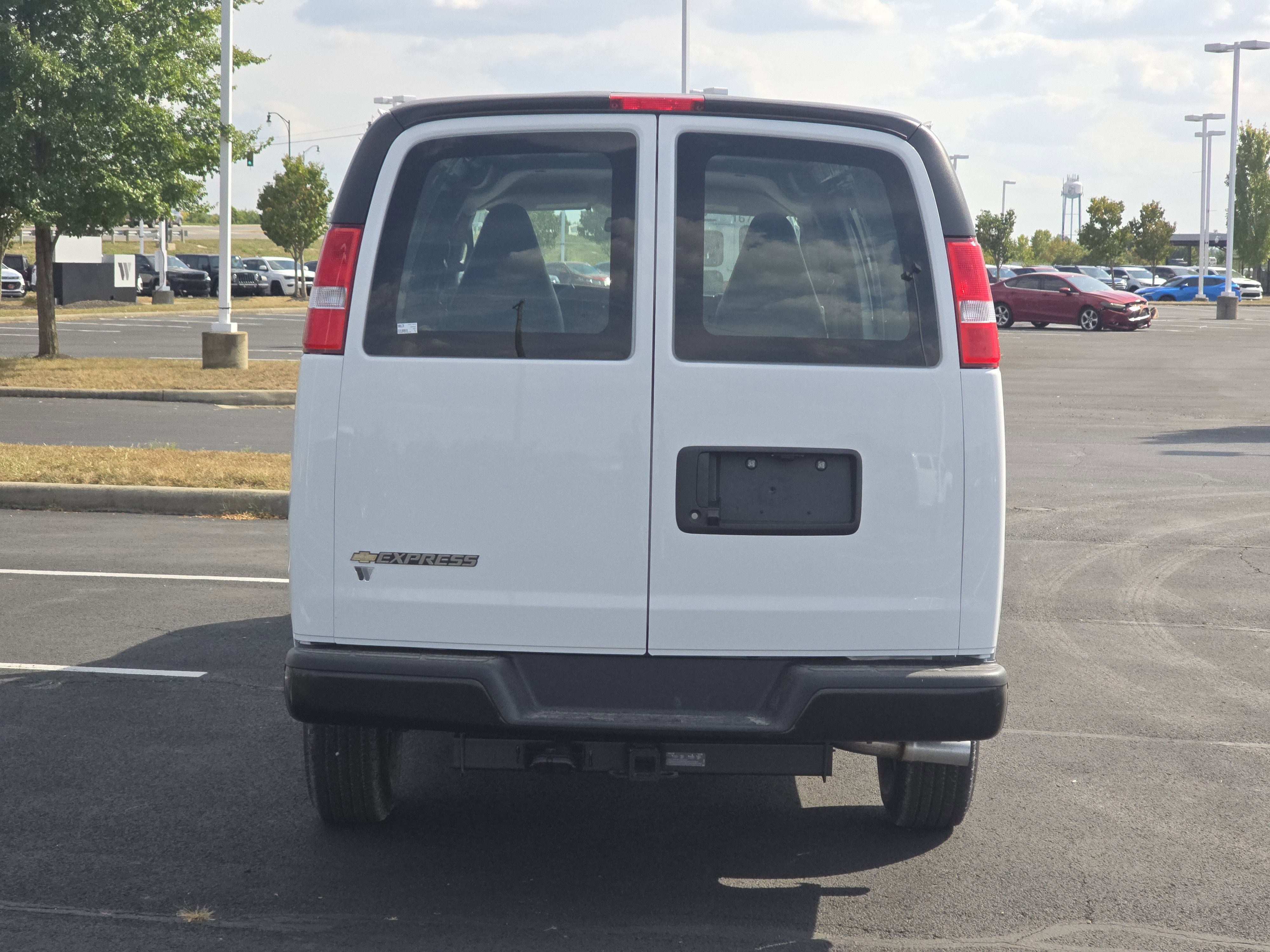 New 2025 Chevrolet Express 3500 Extended w/ Driver Convenience Package image 11