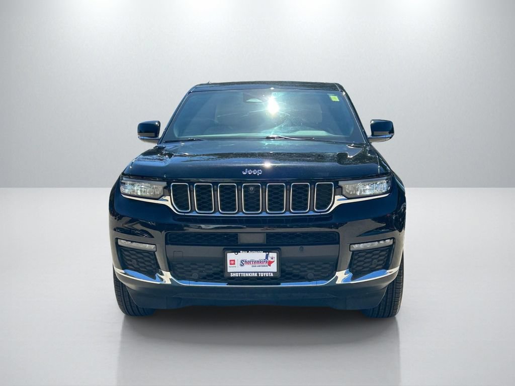 Used 2023 Jeep Grand Cherokee L Limited w/ Luxury Tech Group II AWD/4WD image 2
