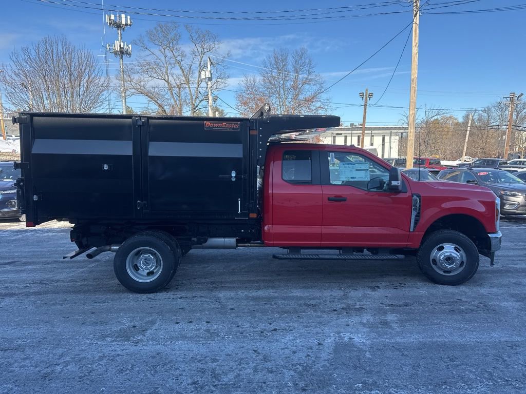New 2026 Ford F350 XL w/ XL Chrome Package image 4