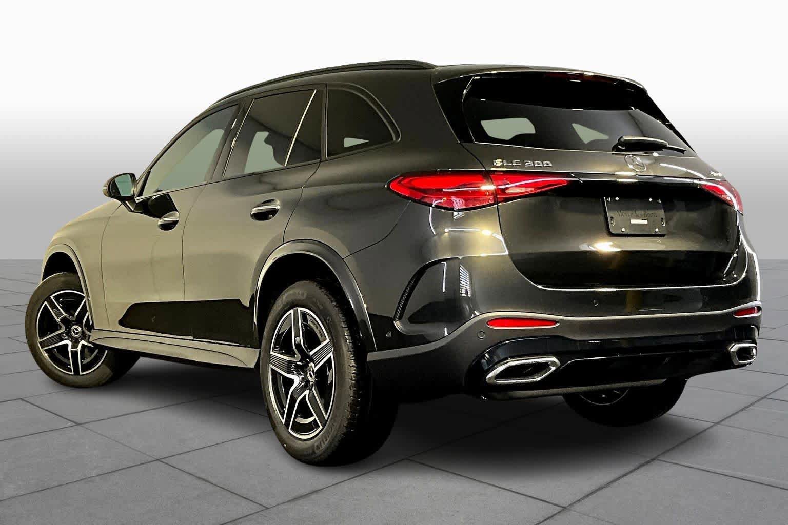 New 2026 Mercedes-Benz GLC 300 4MATIC image 3