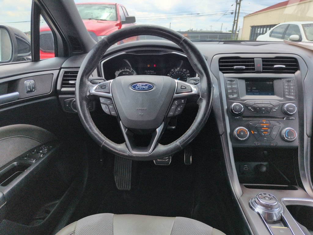 Used 2018 Ford Fusion Sport AWD/4WD image 14