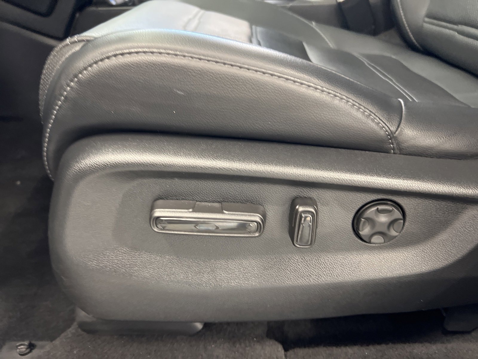 Used 2022 Honda CR-V EX-L image 28