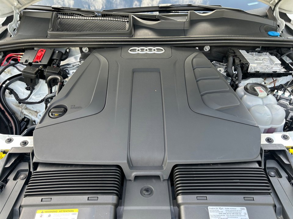 Used 2025 Audi Q7 2.0T Premium image 15