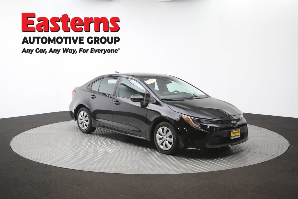 Used 2025 Toyota Corolla LE FWD image 49