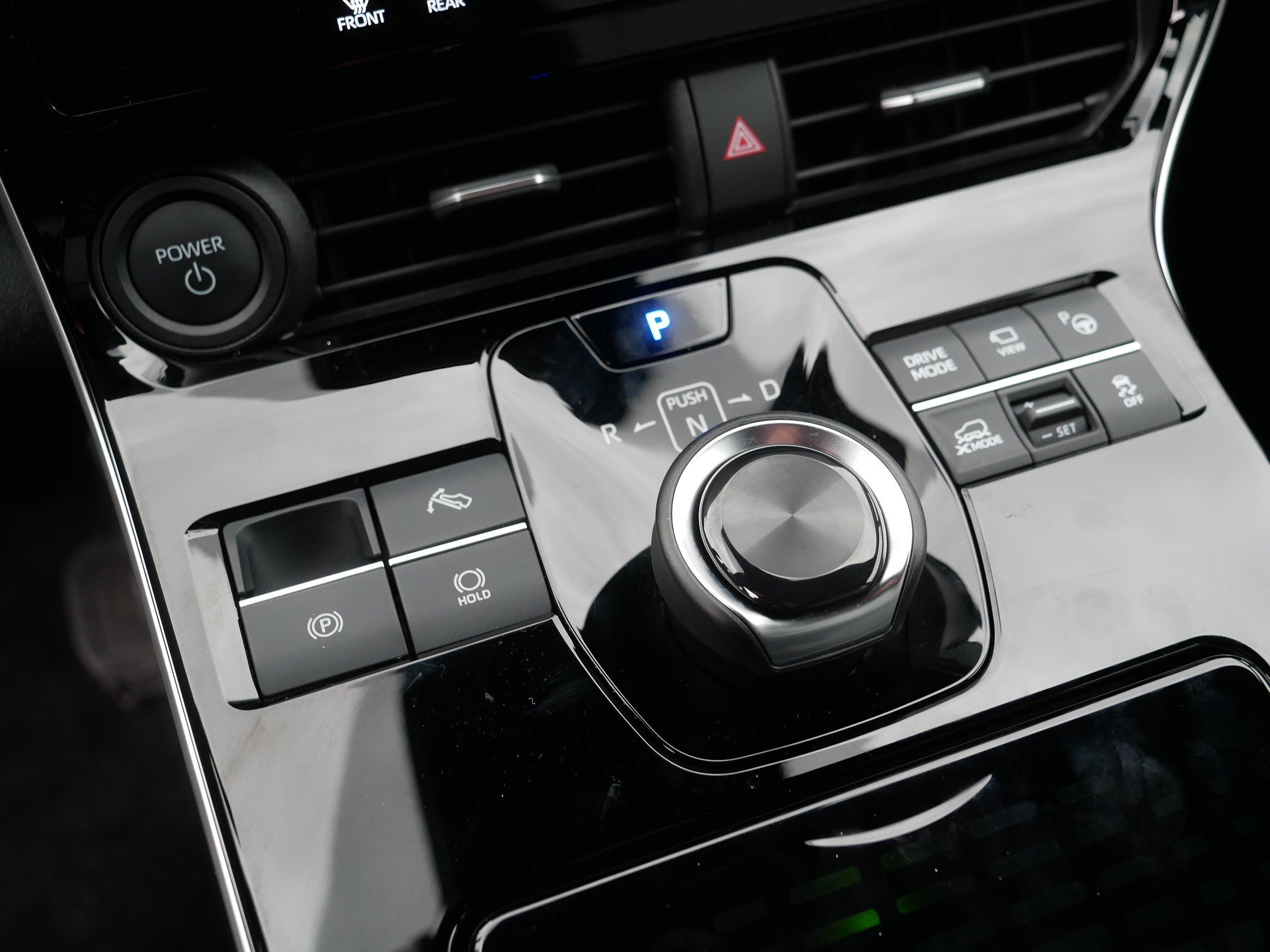 Used 2024 Subaru Solterra Limited image 24