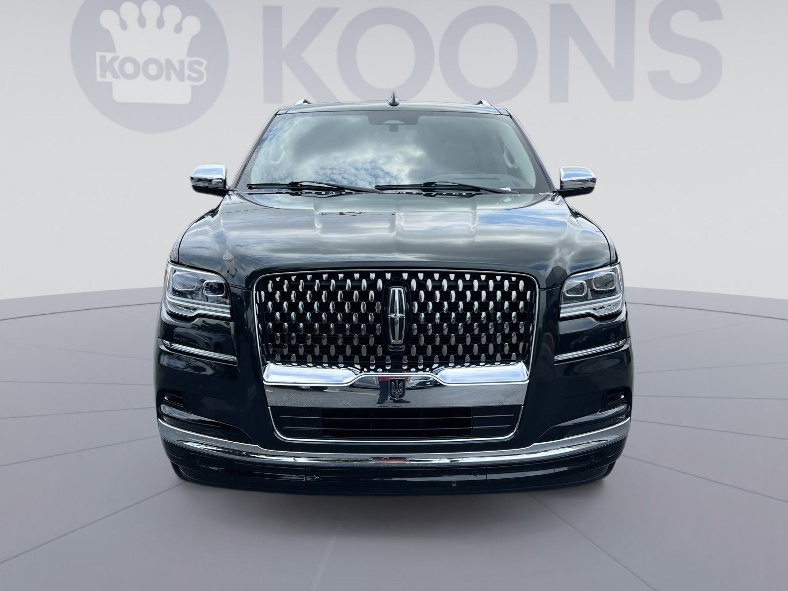Used 2024 Lincoln Navigator L Black Label AWD/4WD image 11