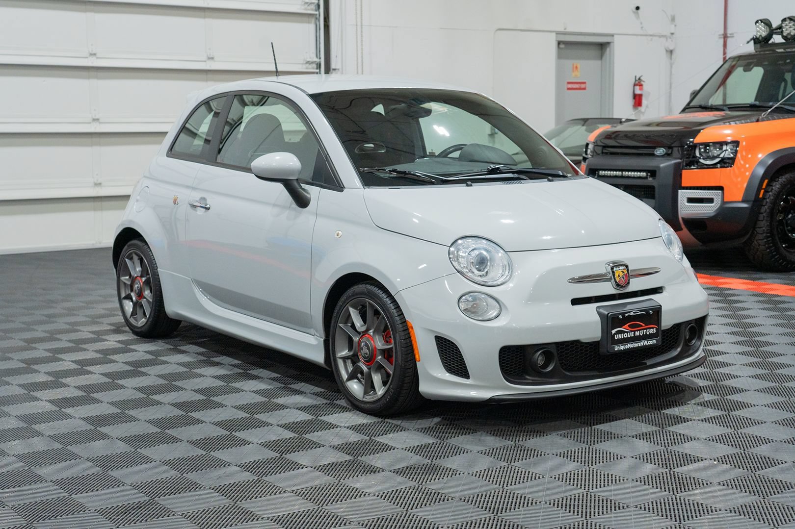 Used 2016 FIAT 500 Abarth FWD image 11