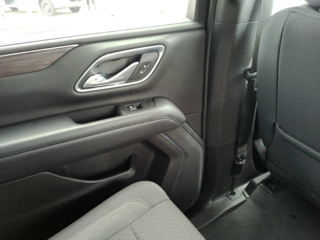 Used 2021 Chevrolet Suburban LS RWD image 29