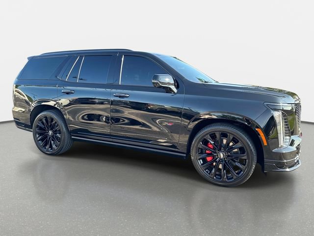 Used 2025 Cadillac Escalade V w/ LPO, ONYX Package AWD/4WD image 8