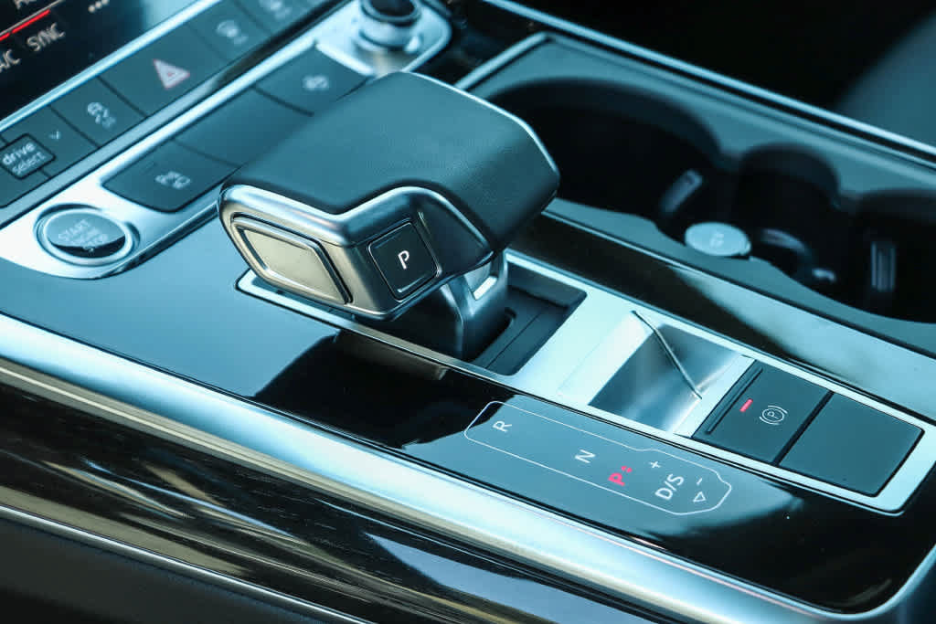 New 2026 Audi Q8 Premium AWD/4WD image 19
