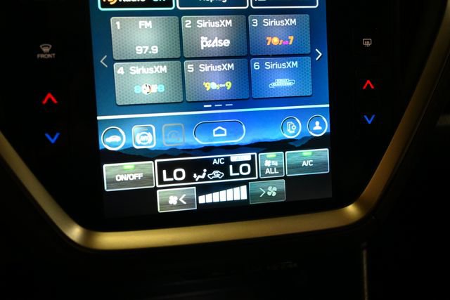 Used 2025 Subaru Crosstrek 2.0i Premium AWD/4WD image 34