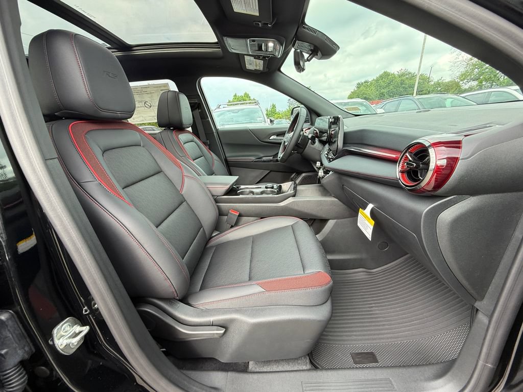 New 2027 Chevrolet Equinox RS w/ Safety and Technology Package FWD image 27