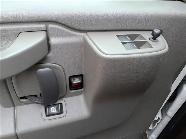 Used 2018 Chevrolet Express 3500 LT w/ LT Preferred Equipment Group image 11