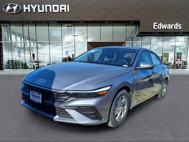 New 2026 Hyundai Elantra SE