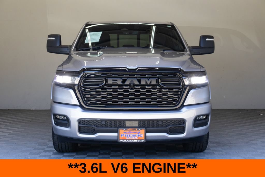 Used 2025 RAM 1500 Big Horn AWD/4WD image 4