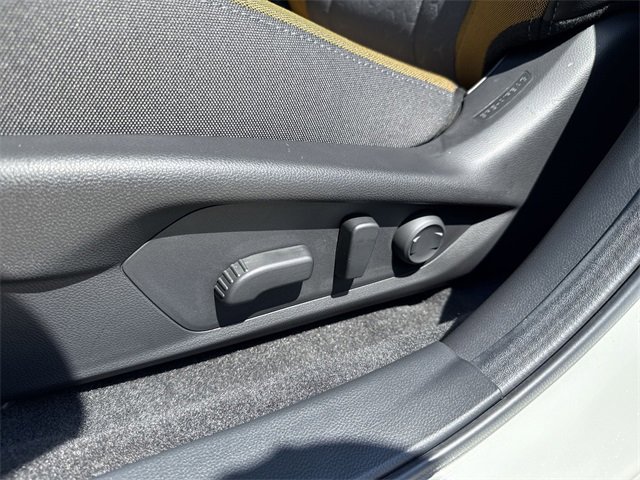 Certified 2025 Subaru Crosstrek 2.5i Sport w/ Crosstrek Mirror Package image 19