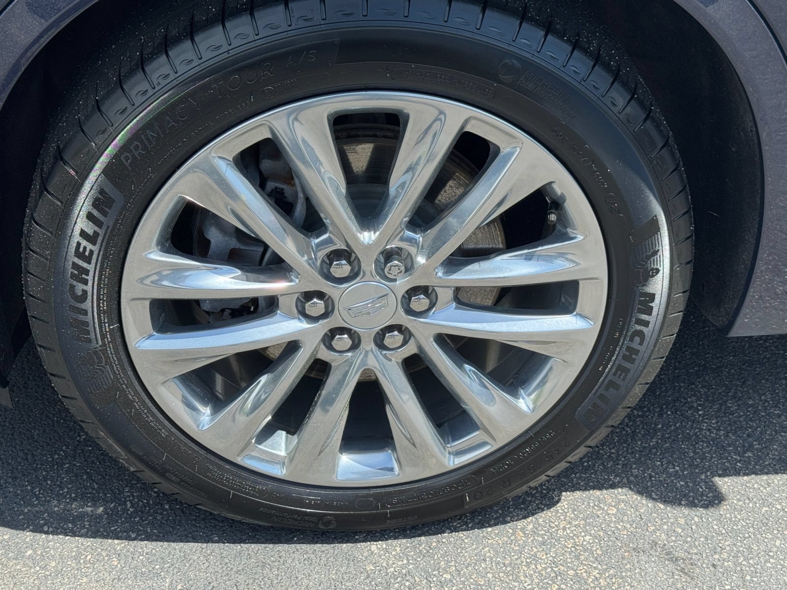 Used 2024 Cadillac XT6 Premium Luxury AWD/4WD image 33