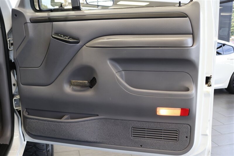 Used 1996 Ford F250 4x4 Regular Cab image 65