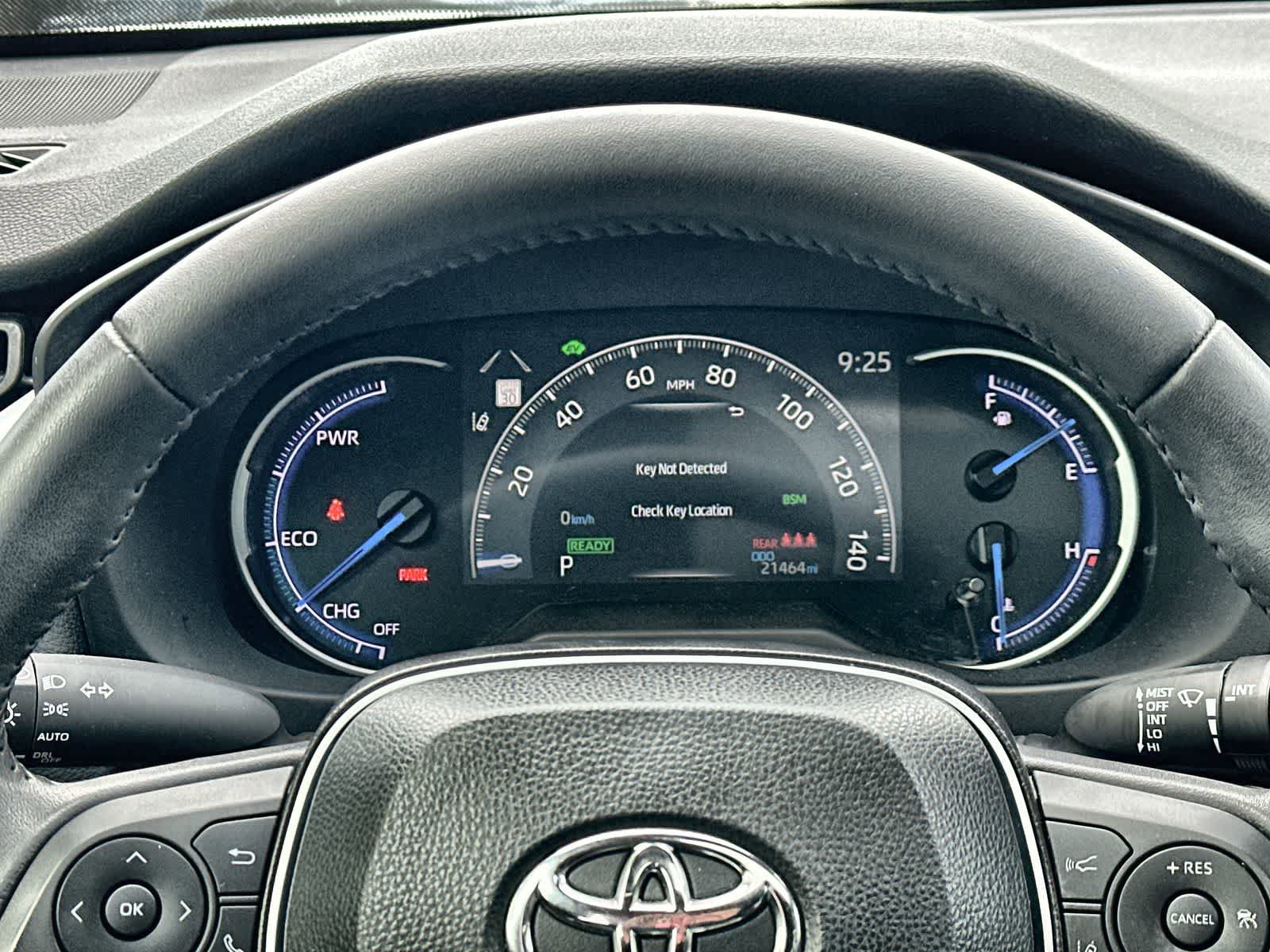 Used 2023 Toyota RAV4 XSE AWD/4WD image 24