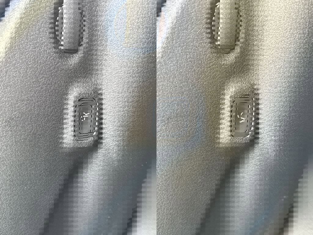 Used 2023 Jeep Compass Trailhawk w/ Trailhawk Elite Group image 25