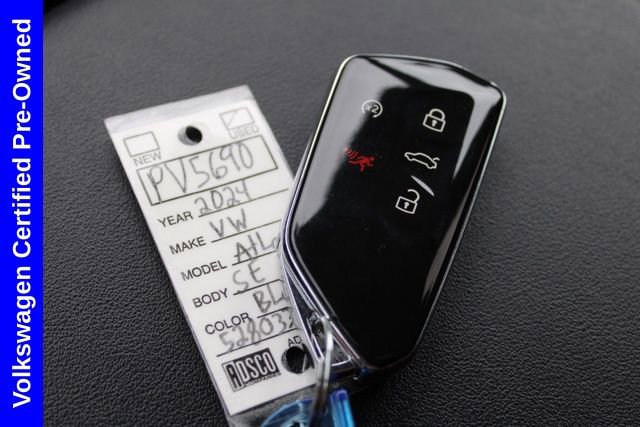 Used 2024 Volkswagen Atlas SE image 35