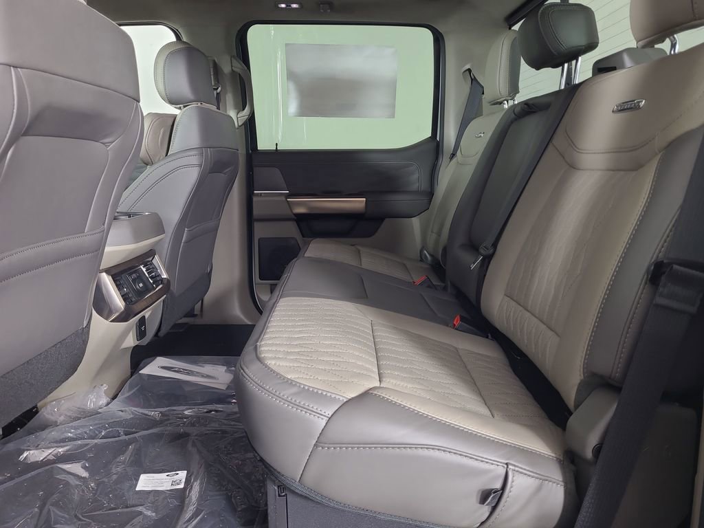 New 2026 Ford F450 Platinum w/ Platinum Plus Package image 21