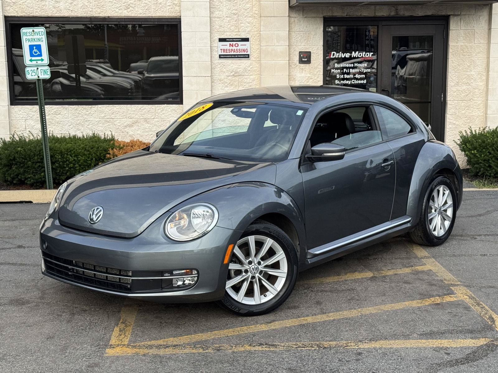 Used 2018 Volkswagen Beetle 2.0T S w/ Style & Comfort Package For S FWD image 2