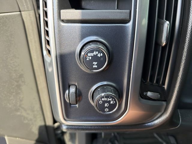 Used 2017 Chevrolet Silverado 1500 LT w/ All Star Edition AWD/4WD image 12