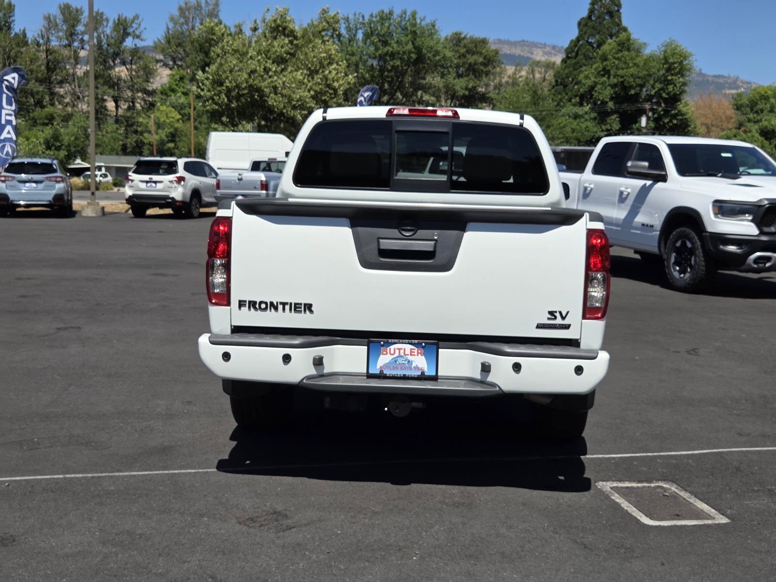Used 2019 Nissan Frontier SV w/ Value Truck Package RWD image 6