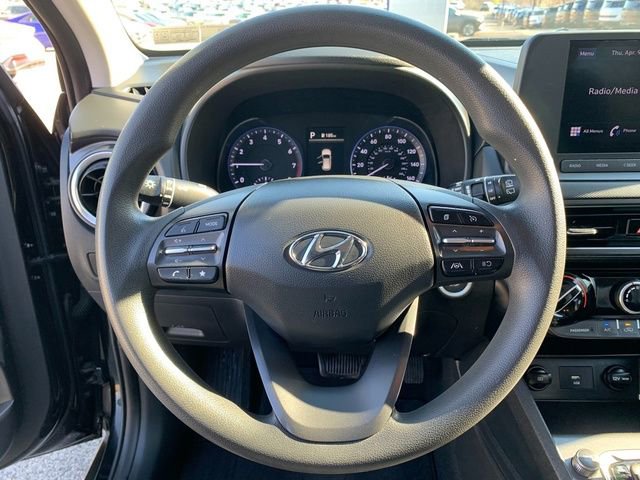 Used 2022 Hyundai Kona SEL image 21