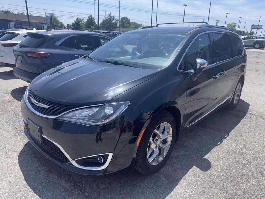 Used 2018 Chrysler Pacifica Limited