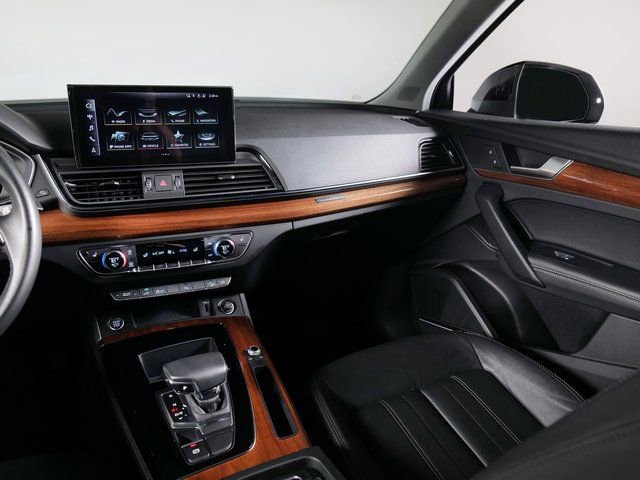 Used 2021 Audi Q5 e Premium Plus image 19