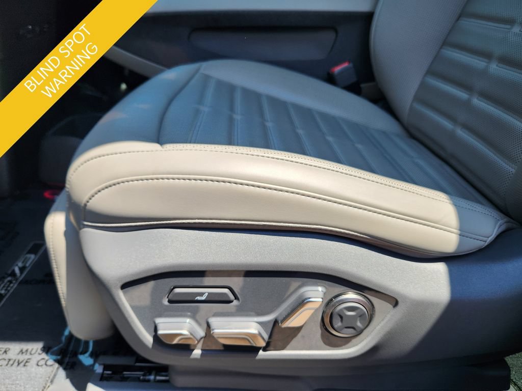 Certified 2024 Kia EV9 Land AWD/4WD image 12