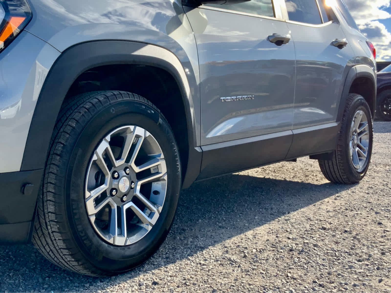 New 2026 GMC Terrain Elevation image 16