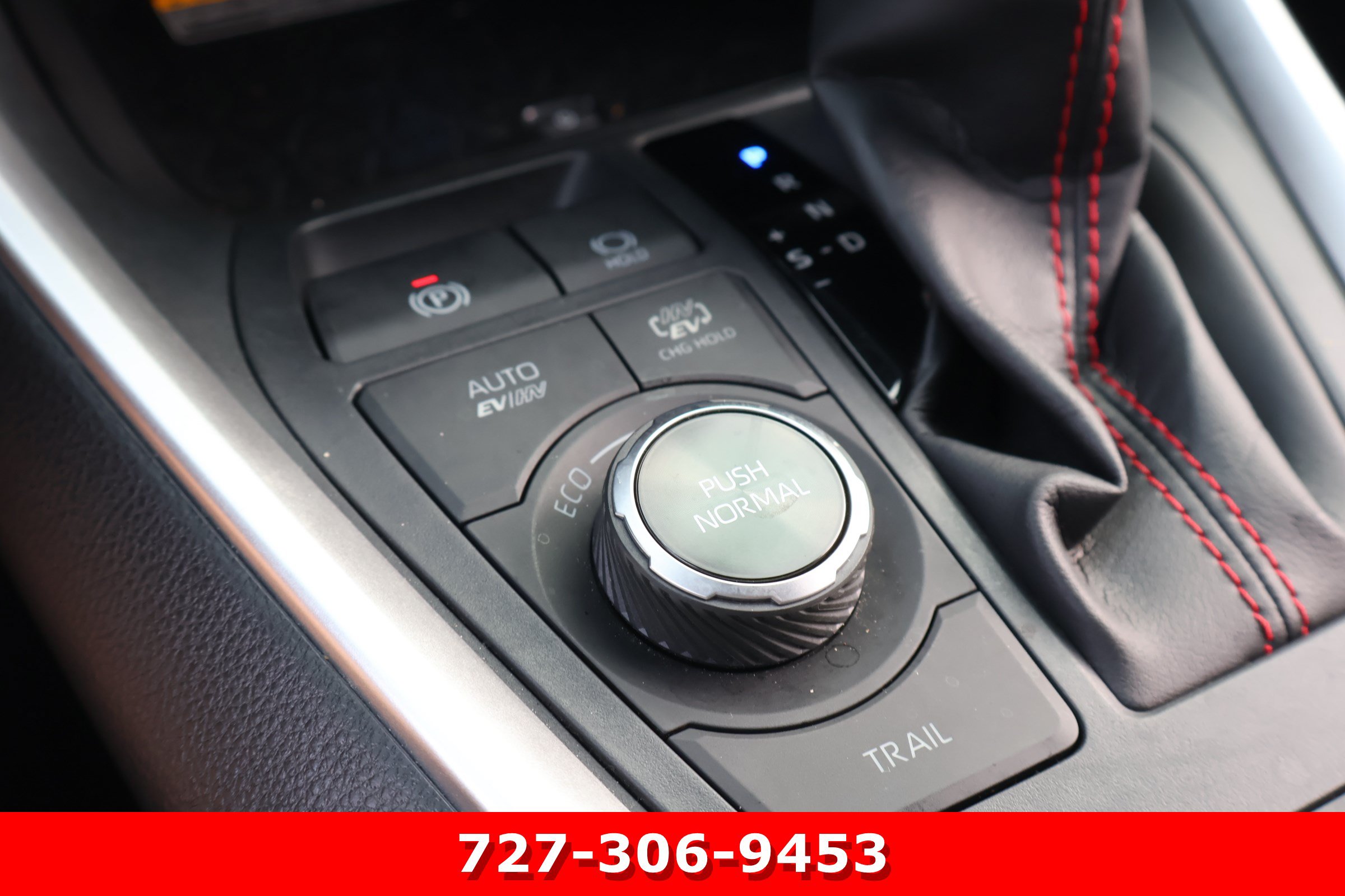 Used 2021 Toyota RAV4 XSE w/ Weather Package AWD/4WD image 30