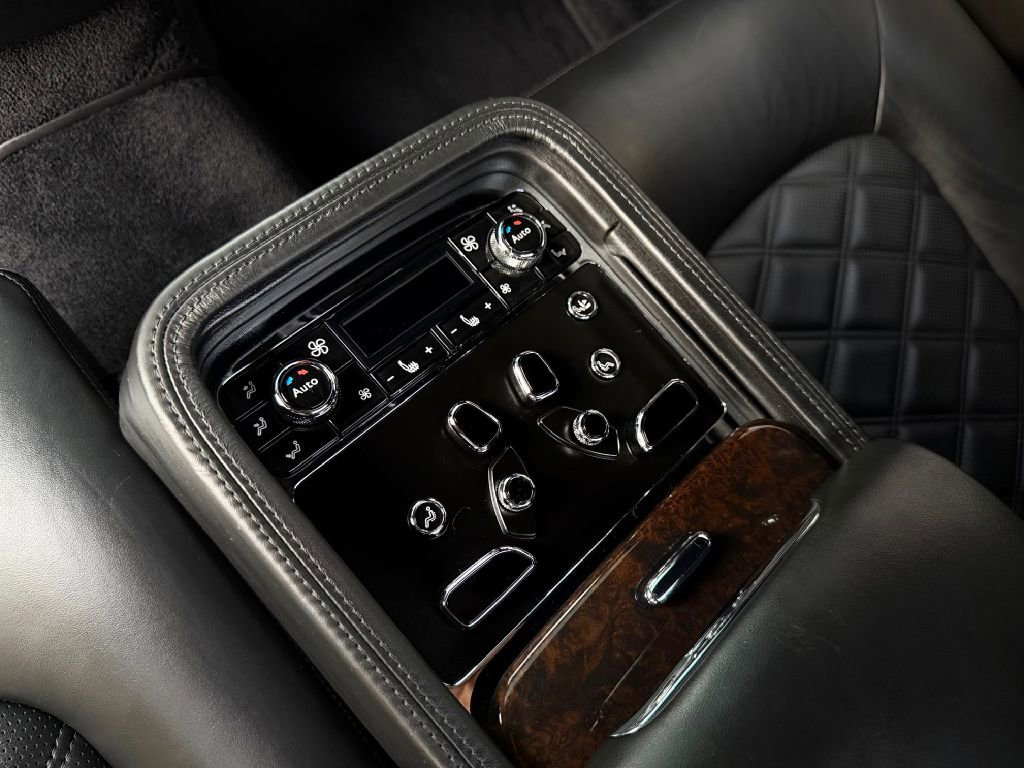Used 2013 Bentley Mulsanne image 44