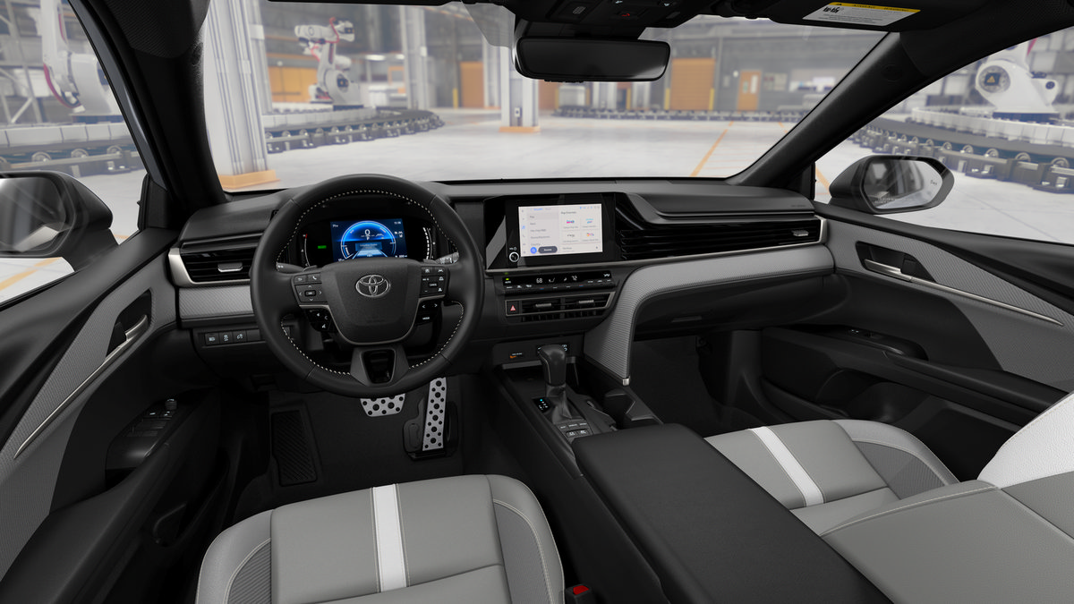 New 2026 Toyota Camry Hybrid FWD image 19