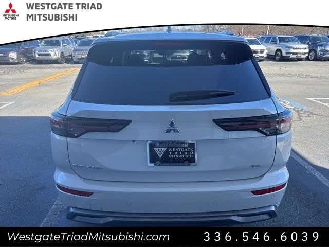 New 2026 Mitsubishi Outlander SEL FWD image 10
