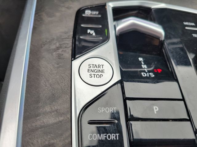 Used 2024 BMW X5 xDrive40i image 24